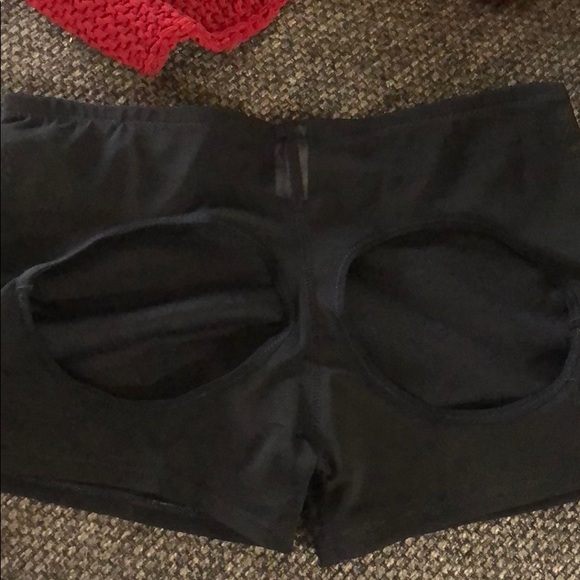 Booty Lifter! - Picture 2 of 3